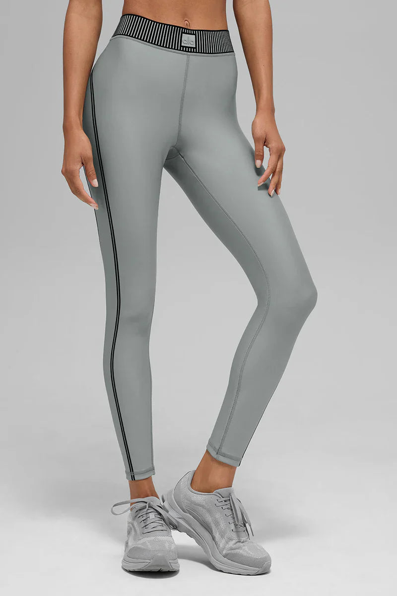 Sports bra + leggings- AIRLIFT LINE UP
