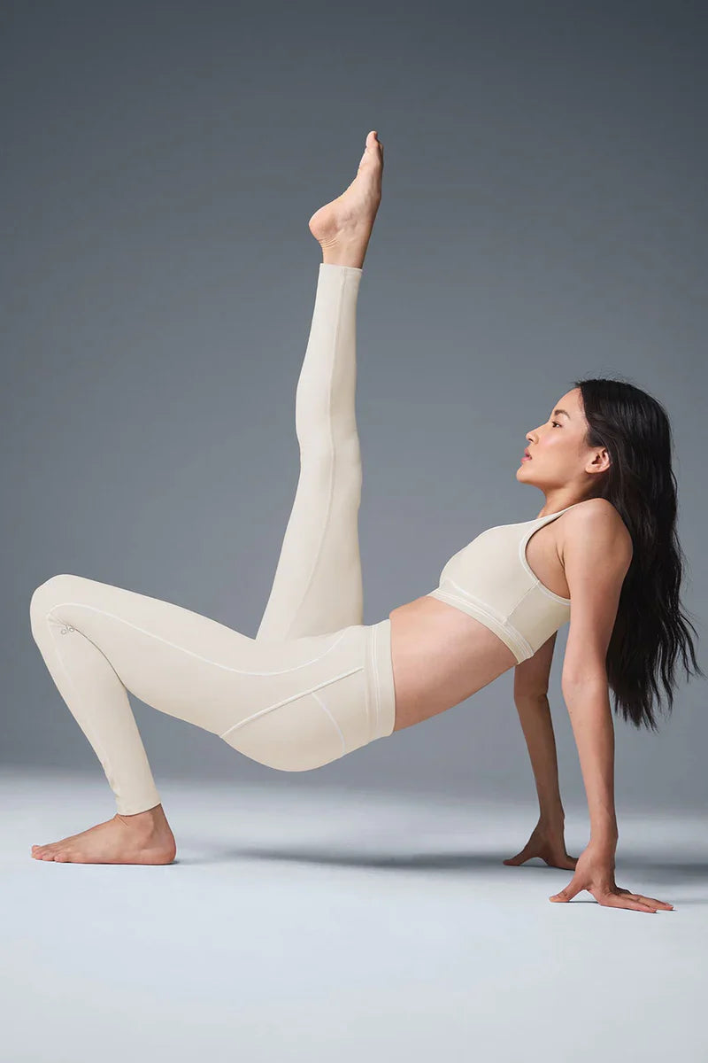 Sports bra + leggings - HEART THROB AIRBRUSH