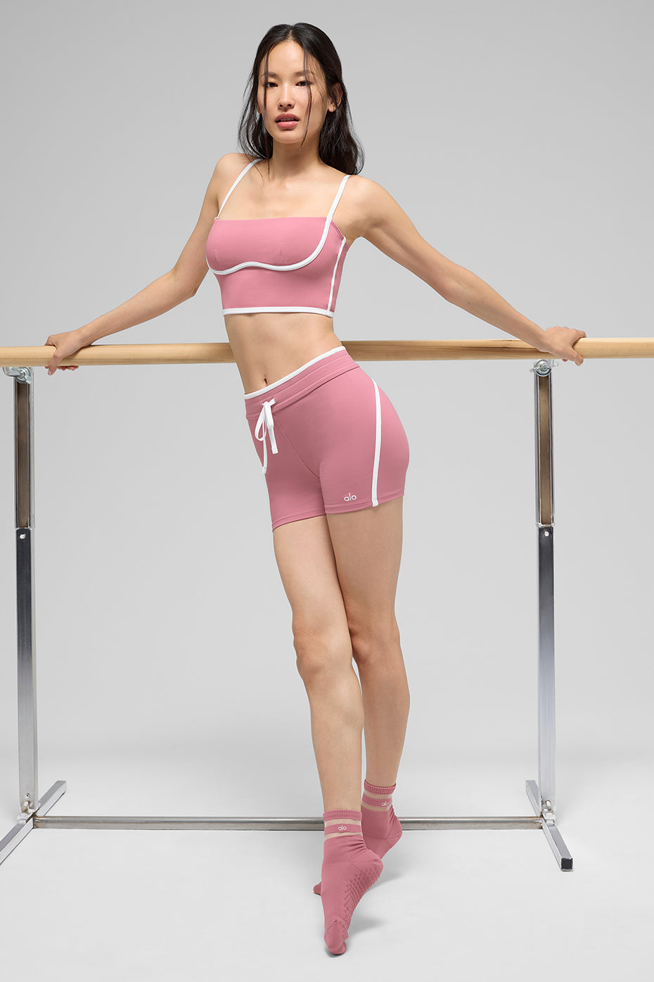 Airbrush fitted tank top with built-in bra